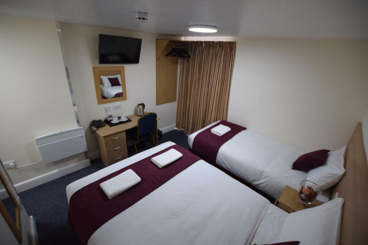 Premierlux Serviced Apartments Ilford Exterior photo