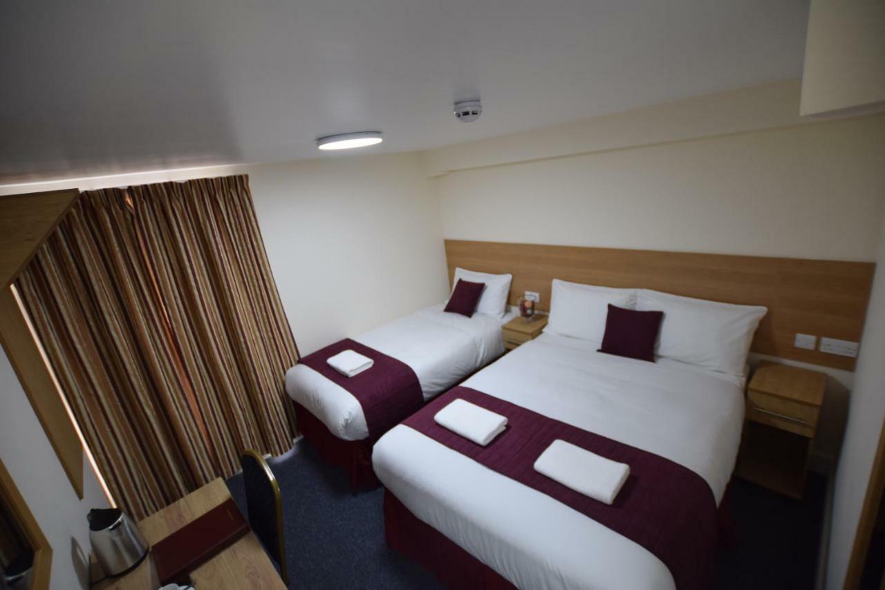 Premierlux Serviced Apartments Ilford Exterior photo