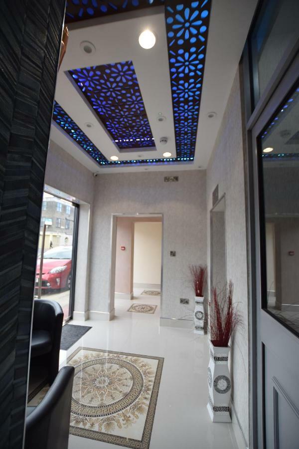 Premierlux Serviced Apartments Ilford Exterior photo