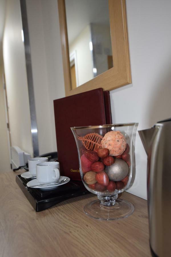 Premierlux Serviced Apartments Ilford Exterior photo